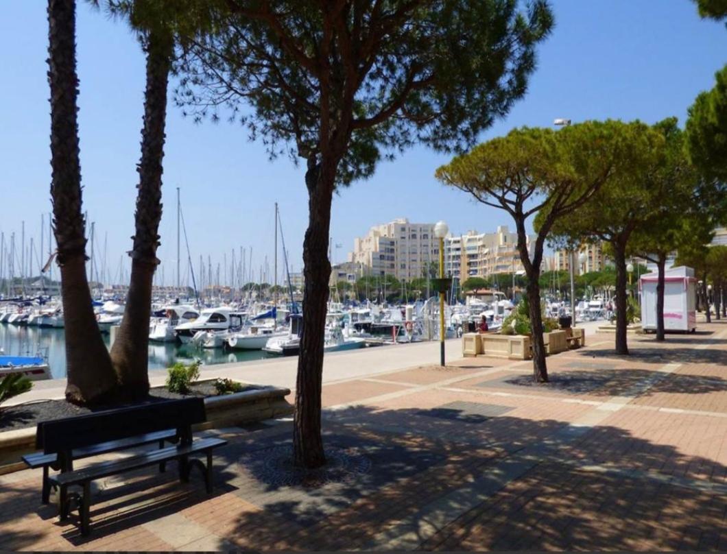 Apartamento Les Pieds Dans L'Eau Palavas-les-Flots Exterior foto
